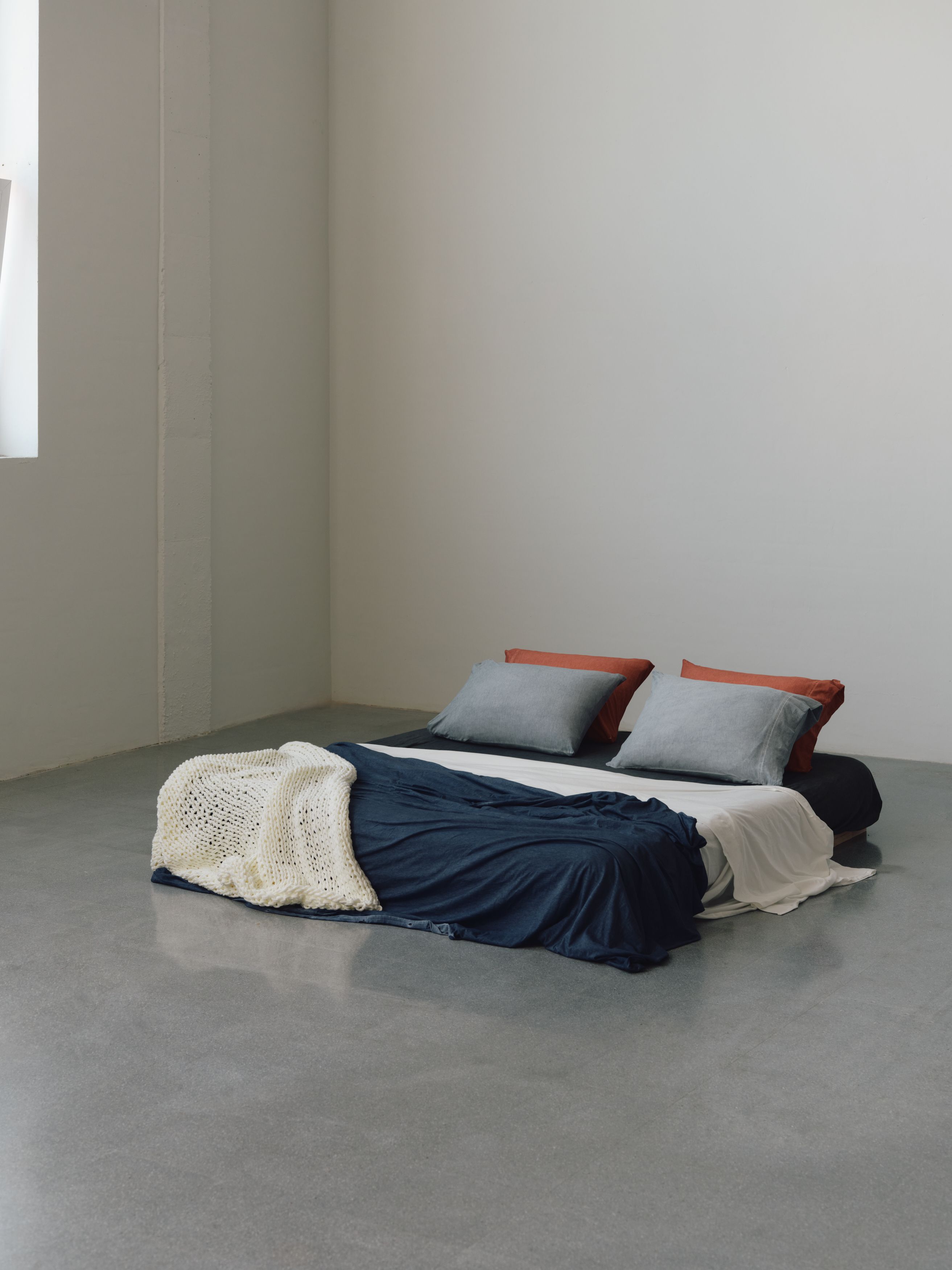 Mikmax lookbook navy bedding sheets
